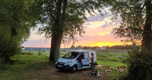 Droom je van een verbouwd huisje om er even helemaal tussenuit te zijn?